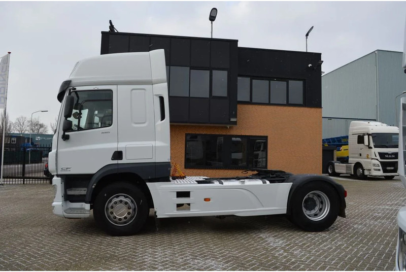 DAF CF 440 * EURO6 * 4X2 * NL TRUCK * - Tracteur routier: photos 2 DAF CF 440 * EURO6 * 4X2 * NL TRUCK * - Tracteur routier: photos 2