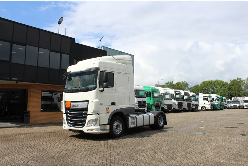DAF XF 106.460 * RETARDER * 4X2 * - Tracteur routier: photos 1 DAF XF 106.460 * RETARDER * 4X2 * - Tracteur routier: photos 1