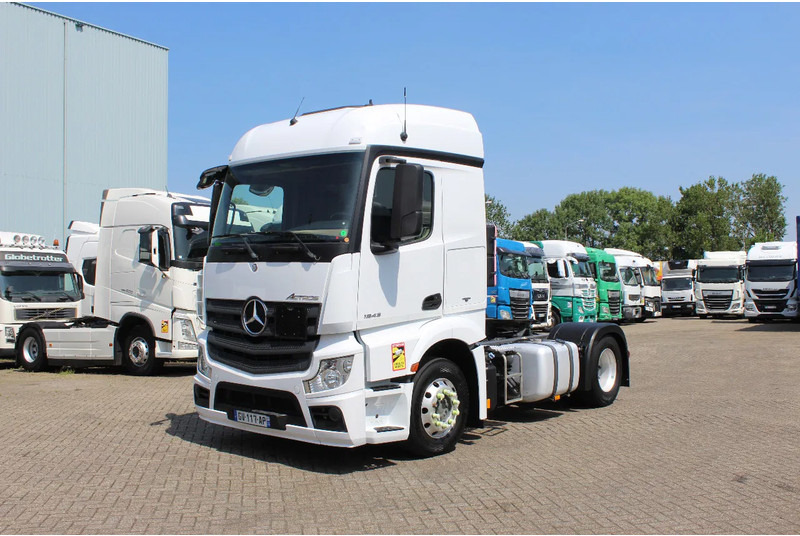Mercedes-Benz Actros 1843 * RETARDER * EURO6 * 4X2 * - Tracteur routier: photos 1 Mercedes-Benz Actros 1843 * RETARDER * EURO6 * 4X2 * - Tracteur routier: photos 1