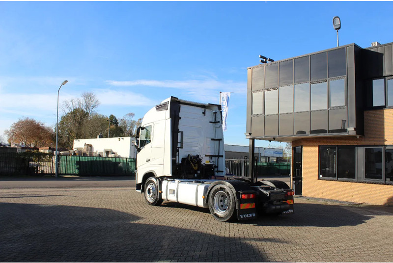 Volvo FH 460 * EURO6 * 4X2 * - Tracteur routier: photos 4 Volvo FH 460 * EURO6 * 4X2 * - Tracteur routier: photos 4