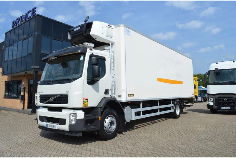 Volvo FE 260 * EURO5 * 4X2 * CARRIER SUPRA 950 MT * 4X2 * MANUAL * - Camion frigorifique: photos 1 Volvo FE 260 * EURO5 * 4X2 * CARRIER SUPRA 950 MT * 4X2 * MANUAL * - Camion frigorifique: photos 1