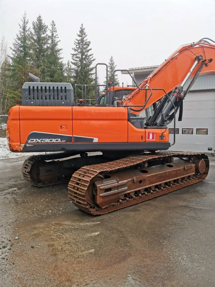 Doosan DX 300 LC-5 - Pelle sur chenille: photos 1 Doosan DX 300 LC-5 - Pelle sur chenille: photos 1