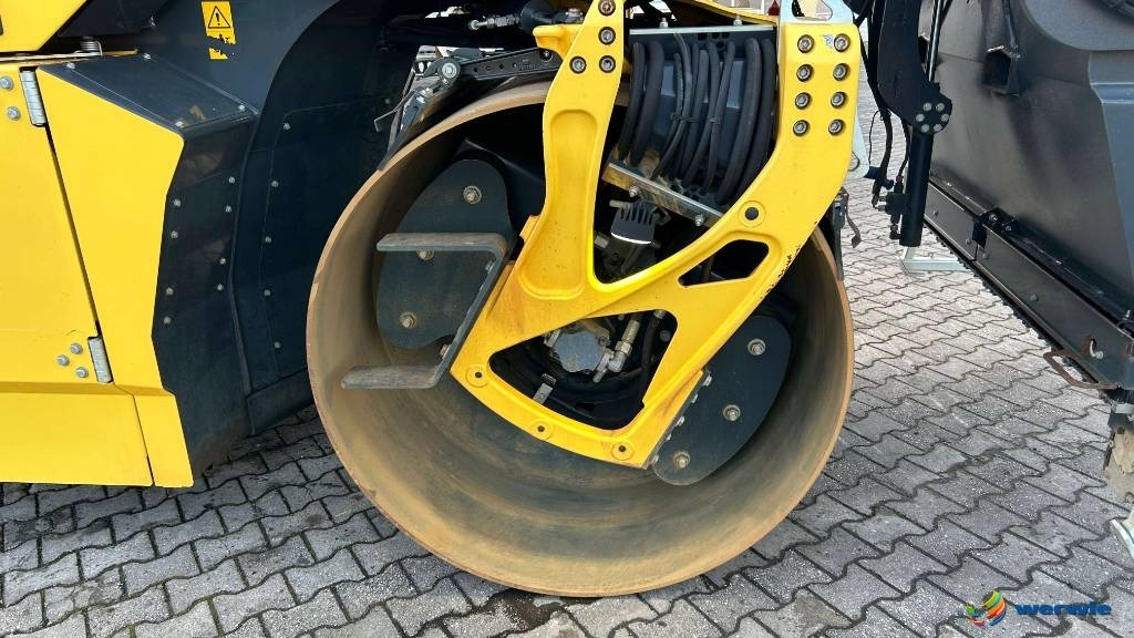 Rouleau compresseur Bomag BW 174 AP-4V AM: photos 10 Rouleau compresseur Bomag BW 174 AP-4V AM: photos 10