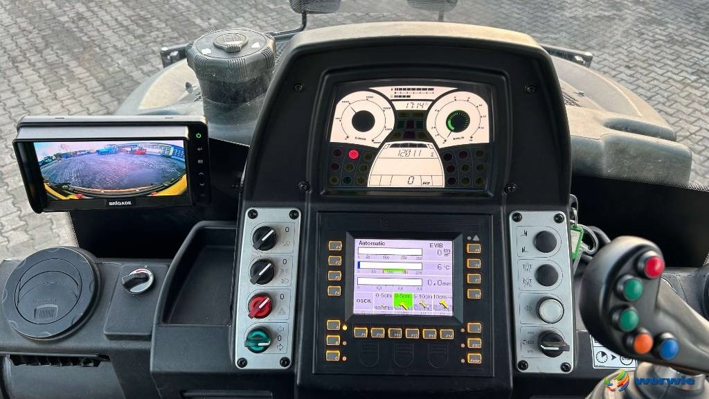 Rouleau compresseur Bomag BW 174 AP-4V AM: photos 17 Rouleau compresseur Bomag BW 174 AP-4V AM: photos 17