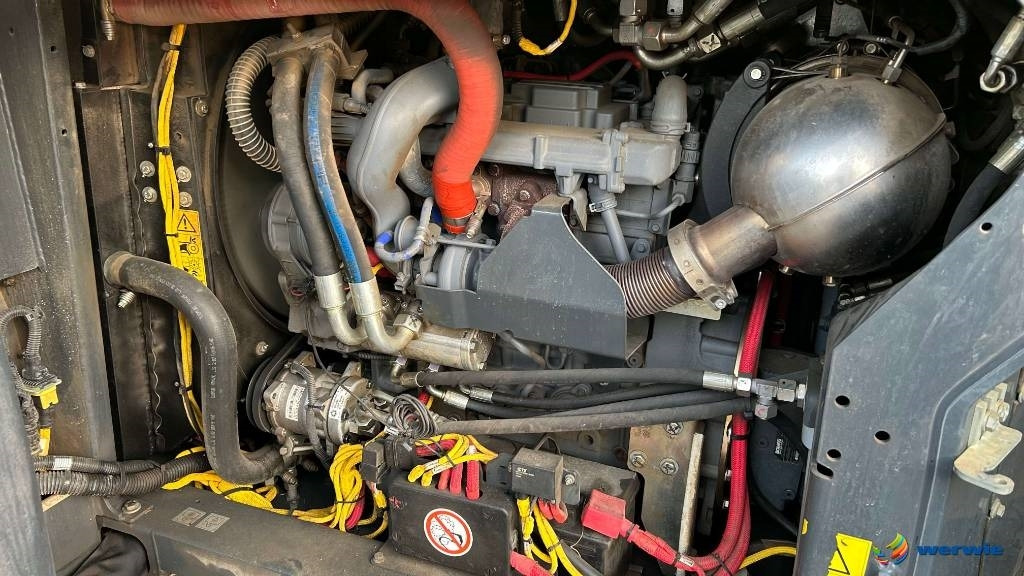 Rouleau compresseur Bomag BW 174 AP-4V AM: photos 13 Rouleau compresseur Bomag BW 174 AP-4V AM: photos 13