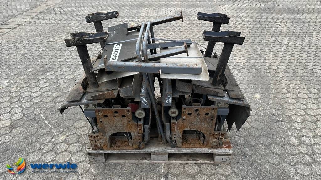 Vögele 0,75 m TP2 Verbreiterungen / Extensions - Finisseur: photos 1 Vögele 0,75 m TP2 Verbreiterungen / Extensions - Finisseur: photos 1