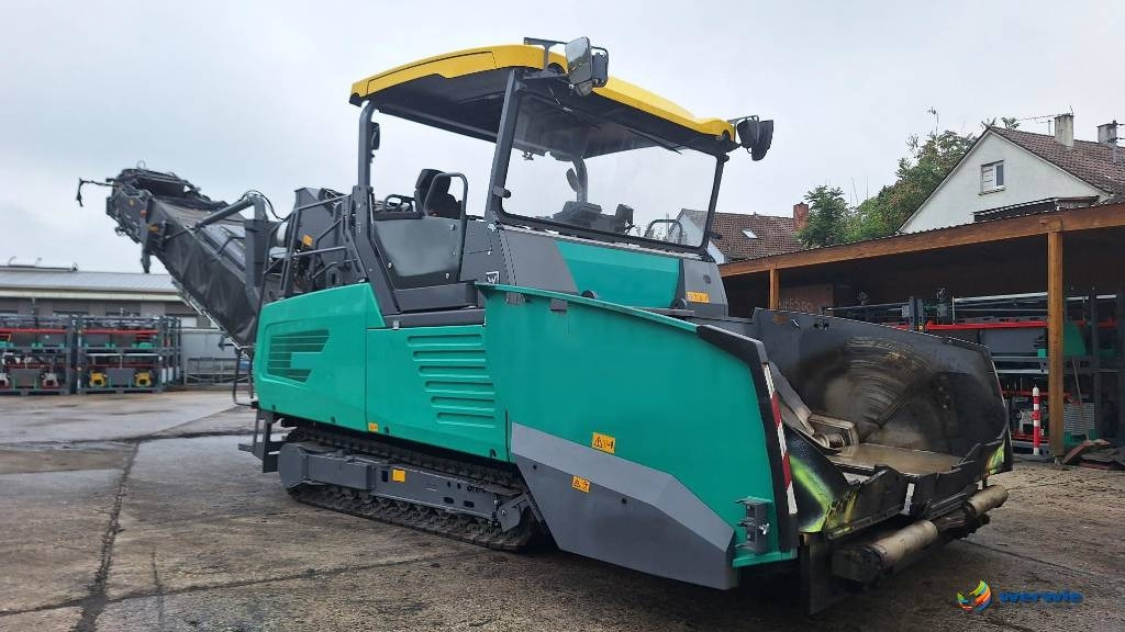 Vögele MT 3000-3i Offset - Finisseur: photos 1 Vögele MT 3000-3i Offset - Finisseur: photos 1