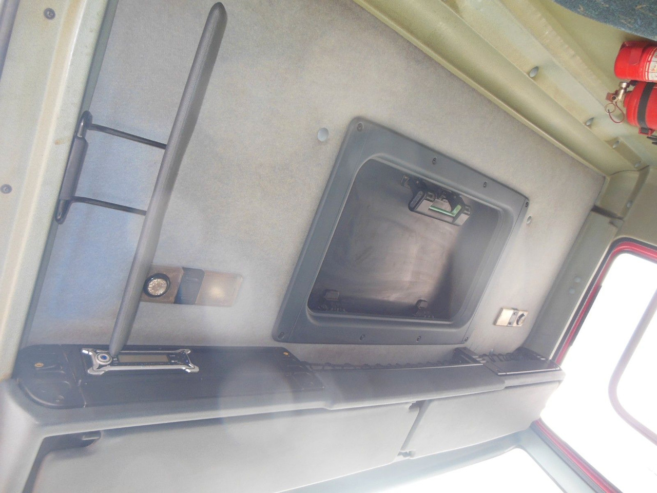 DAF CF 65.240,KRAN EFFER 110/2S,MANUELL,BLATT,1 HAND — crédit-bail DAF CF 65.240,KRAN EFFER 110/2S,MANUELL,BLATT,1 HAND: photos 21