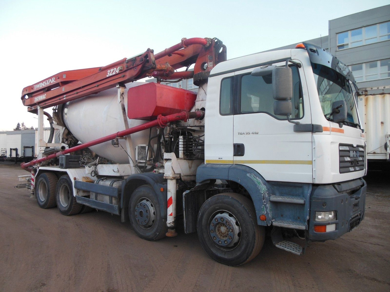 MAN TGA 35.410, 8X4, MIX + PUMPE 24M - Camion malaxeur: photos 1 MAN TGA 35.410, 8X4, MIX + PUMPE 24M - Camion malaxeur: photos 1
