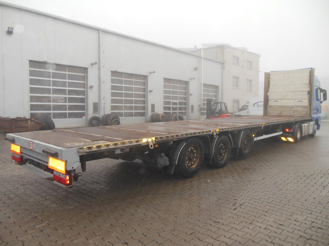 Panav NP036, LOWDECK, 2 LIFTACHSE, CONTAINER TWISTLOCK - Semi-remorque plateau: photos 3 Panav NP036, LOWDECK, 2 LIFTACHSE, CONTAINER TWISTLOCK - Semi-remorque plateau: photos 3