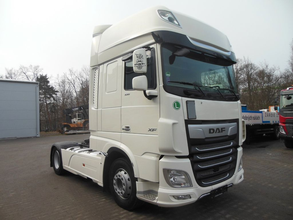 DAF XF 106.530 SSC, HYDRAULIK, STAND KLIMA, TOP - Tracteur routier: photos 2 DAF XF 106.530 SSC, HYDRAULIK, STAND KLIMA, TOP - Tracteur routier: photos 2