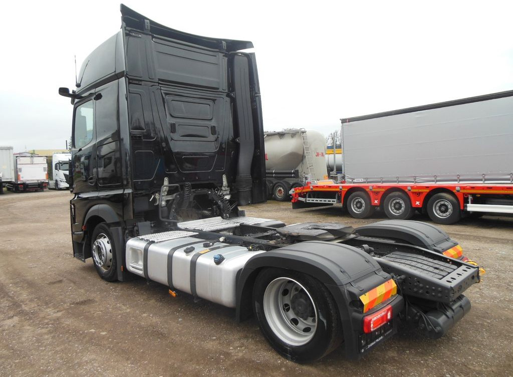 Mercedes-Benz 1848 ACTROS, LOWDECK, GIGA SPACE, STANDKLIMA - Tracteur routier: photos 4 Mercedes-Benz 1848 ACTROS, LOWDECK, GIGA SPACE, STANDKLIMA - Tracteur routier: photos 4
