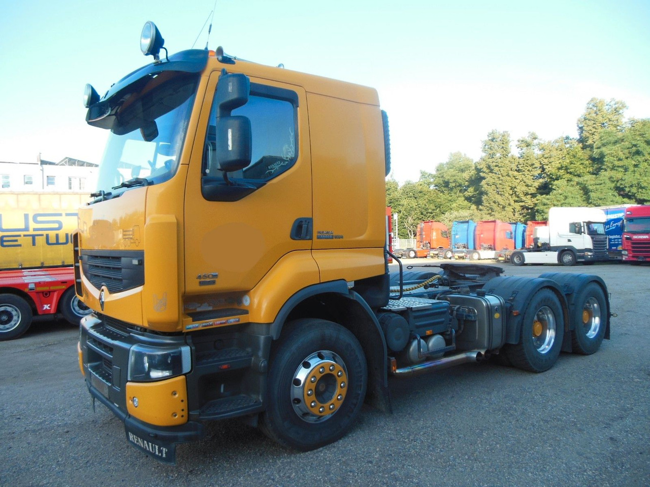 Renault PREMIUM R450.26 DXi,6X4,RETARDER,HYDRAULIK,TOP!! - Tracteur routier: photos 1 Renault PREMIUM R450.26 DXi,6X4,RETARDER,HYDRAULIK,TOP!! - Tracteur routier: photos 1