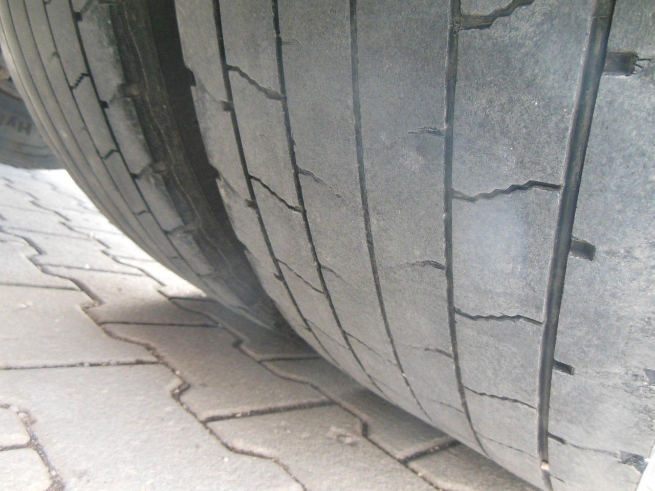 Tracteur routier Scania R 490, ADR, 6X2, RETARDER, VOLL LUFT, TOP!!!: photos 8 Tracteur routier Scania R 490, ADR, 6X2, RETARDER, VOLL LUFT, TOP!!!: photos 8