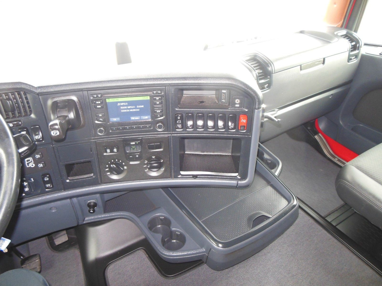 Tracteur routier Scania R 490, ADR, 6X2, RETARDER, VOLL LUFT, TOP!!!: photos 21 Tracteur routier Scania R 490, ADR, 6X2, RETARDER, VOLL LUFT, TOP!!!: photos 21