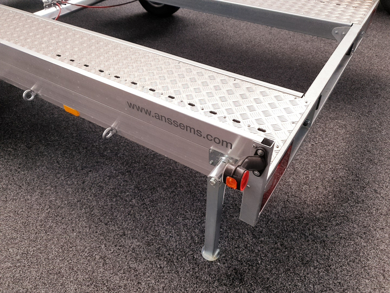 Anssems AMT ECO 1300 light 340x180x18cm (L) 1300kg - Remorque porte-voitures: photos 3 Anssems AMT ECO 1300 light 340x180x18cm (L) 1300kg - Remorque porte-voitures: photos 3