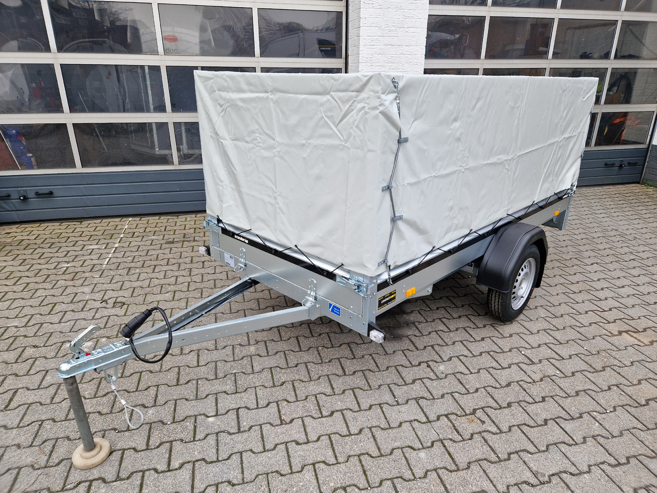 Brenderup 2270S UB 750 270x128x100cm Hochplane (S) 750kg - Remorque voiture: photos 3 Brenderup 2270S UB 750 270x128x100cm Hochplane (S) 750kg - Remorque voiture: photos 3