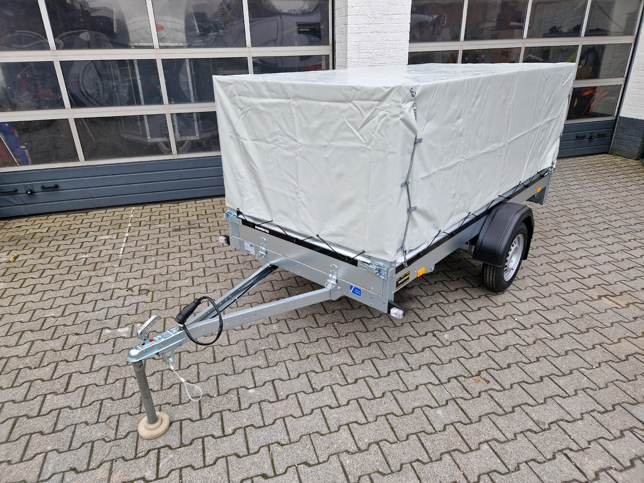 Brenderup 2270S UB 750 270x128x100cm Hochplane (S) 750kg - Remorque voiture: photos 1 Brenderup 2270S UB 750 270x128x100cm Hochplane (S) 750kg - Remorque voiture: photos 1