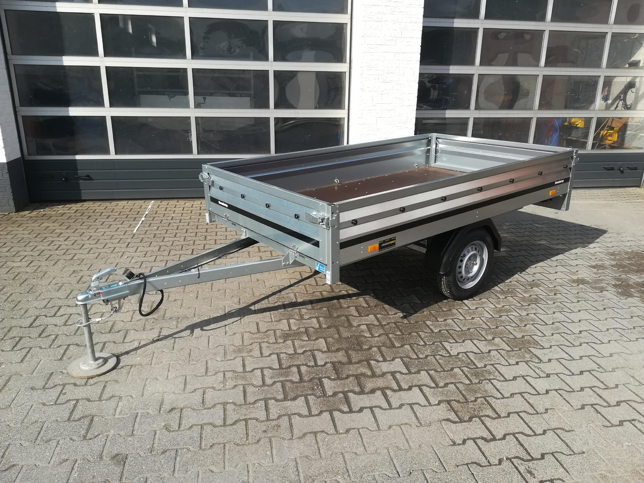 Brenderup 3251 SUB 750 250x142x35cm (S) 750kg - Remorque voiture: photos 1 Brenderup 3251 SUB 750 250x142x35cm (S) 750kg - Remorque voiture: photos 1
