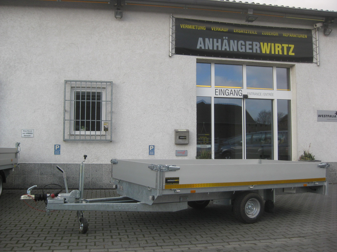 Hochlader 310x160x30cm Lfh: 56cm 10" niedrig Fahrwerk (M) 1500kg - Remorque voiture: photos 2 Hochlader 310x160x30cm Lfh: 56cm 10" niedrig Fahrwerk (M) 1500kg - Remorque voiture: photos 2