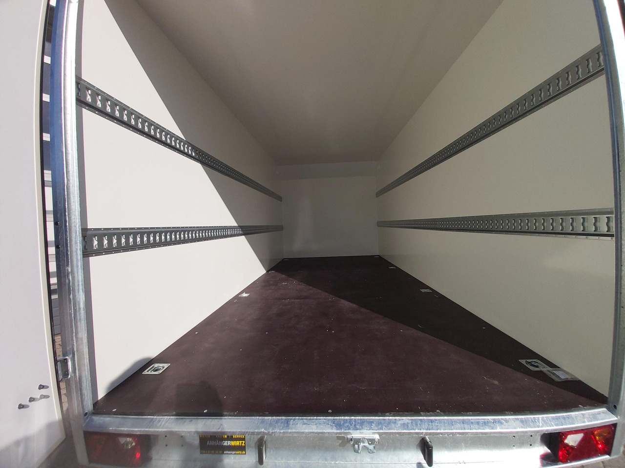 Remorque fourgon Hochlader Koffer TFSP 500T.00 500x220x210cm aero Zurrsystem 10 Zoll (XXL) 100km/H 2700kg: photos 8