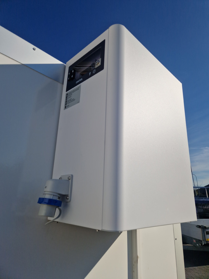 Kühlanhänger AZKF 1525/145 C 243x144x180cm Cibin 1500kg - Remorque frigorifique: photos 4 Kühlanhänger AZKF 1525/145 C 243x144x180cm Cibin 1500kg - Remorque frigorifique: photos 4