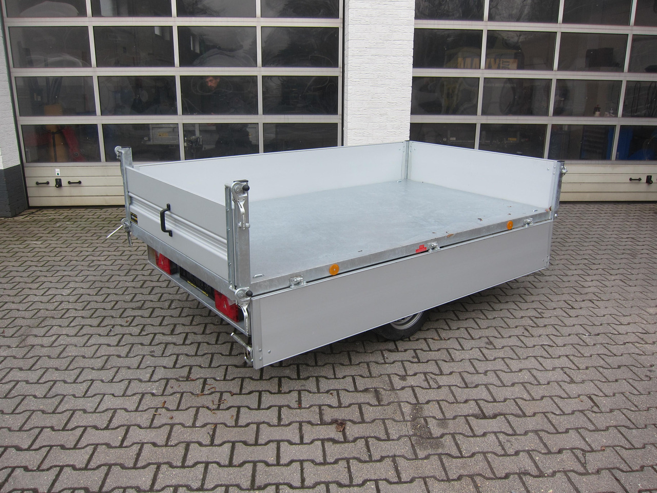 Pongratz Kipper RK 2600/15 G-AL Elektrisch + Notpumpe 260x151x36cm Stahlboden Pendel 13" 1800kg - Remorque benne: photos 5 Pongratz Kipper RK 2600/15 G-AL Elektrisch + Notpumpe 260x151x36cm Stahlboden Pendel 13" 1800kg - Remorque benne: photos 5