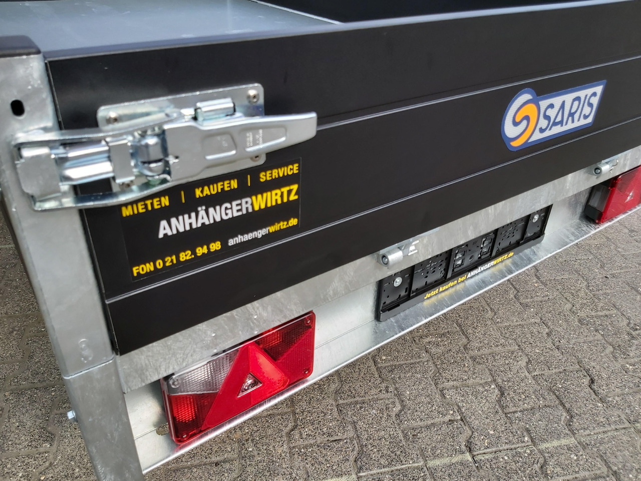 Saris Kipper K1 276 170 2700 2 276x170x30cm black Edition Handpumpe 13" 2700kg - Remorque benne: photos 1 Saris Kipper K1 276 170 2700 2 276x170x30cm black Edition Handpumpe 13" 2700kg - Remorque benne: photos 1