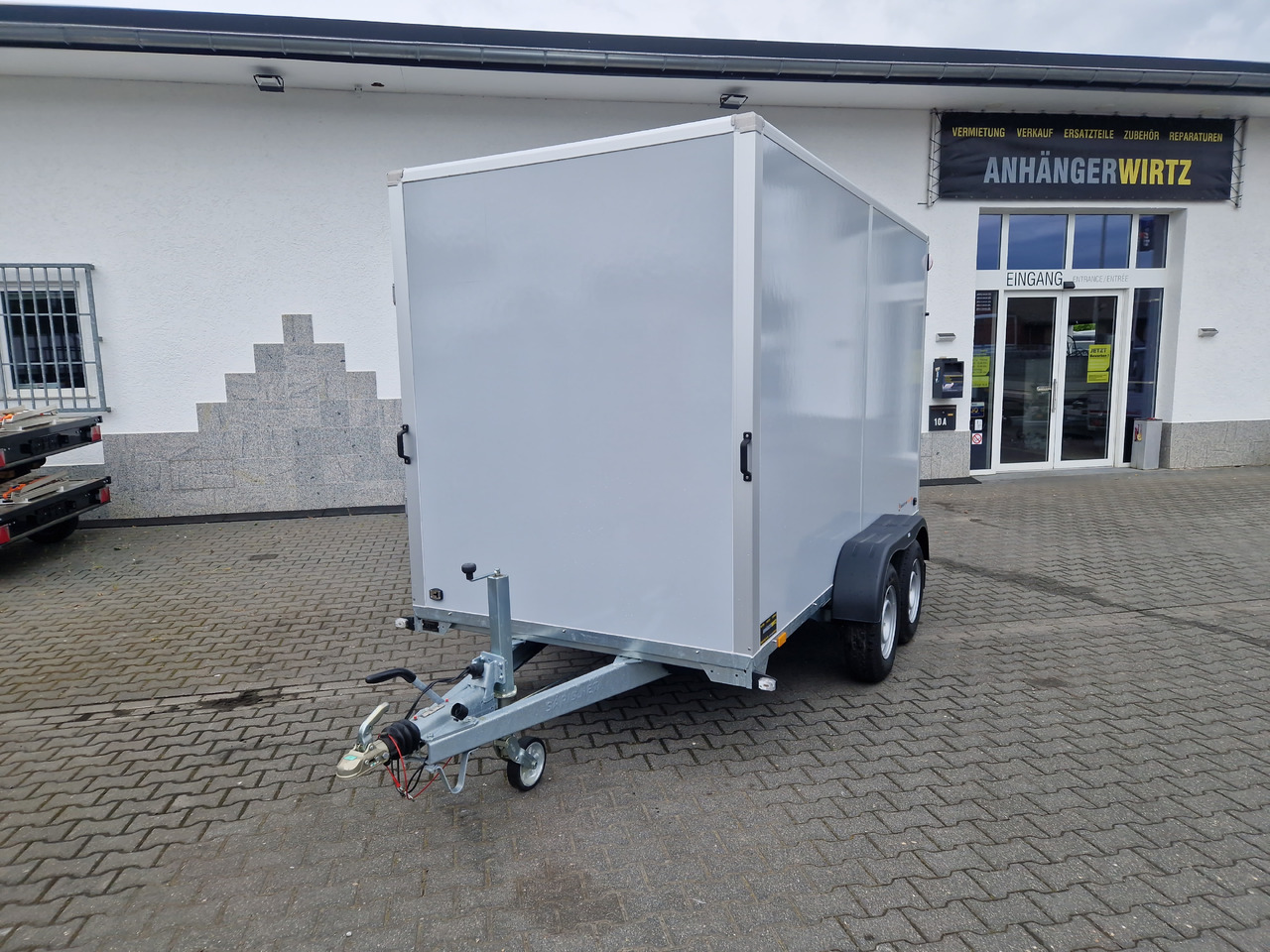 Remorque fourgon Saris Koffer GO 356 169 200 2700 2 356x169x200cm Hecktüren Seitentür grau GFK (L) 2700kg: photos 14 Remorque fourgon Saris Koffer GO 356 169 200 2700 2 356x169x200cm Hecktüren Seitentür grau GFK (L) 2700kg: photos 14