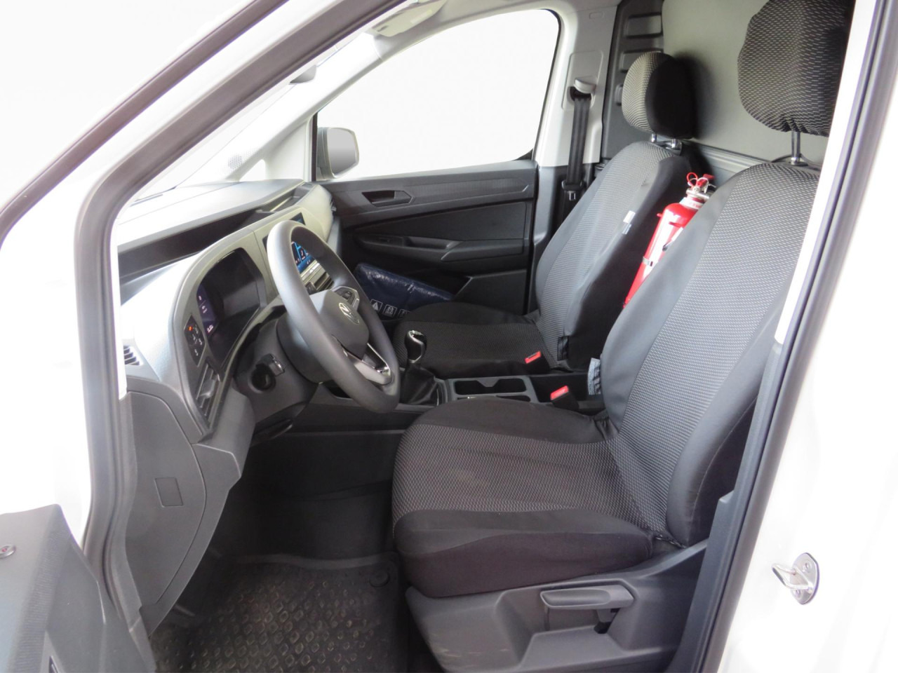 VOLKSWAGEN Caddy Cargo 2.0 TDI 75 kW Klima ZV - Fourgonnette: photos 2 VOLKSWAGEN Caddy Cargo 2.0 TDI 75 kW Klima ZV - Fourgonnette: photos 2