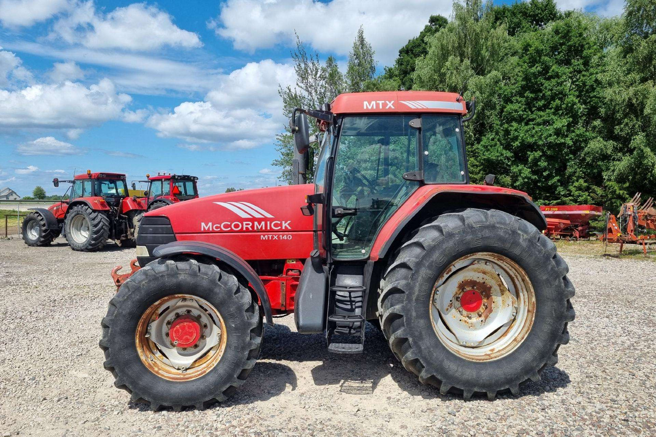 McCORMICK MTX140 - Tracteur agricole: photos 4 McCORMICK MTX140 - Tracteur agricole: photos 4