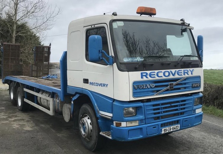 Volvo FM12 420 6x2 Rigid - Camion porte-voitures: photos 3 Volvo FM12 420 6x2 Rigid - Camion porte-voitures: photos 3