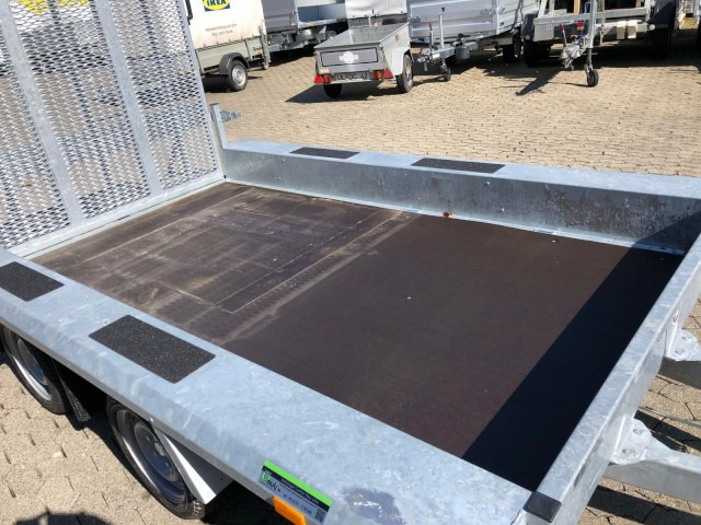 Hapert Indigo LF-2 3100 x 1640 x 200 mm, 3,0 to. Gitterrampe - Remorque voiture: photos 4 Hapert Indigo LF-2 3100 x 1640 x 200 mm, 3,0 to. Gitterrampe - Remorque voiture: photos 4