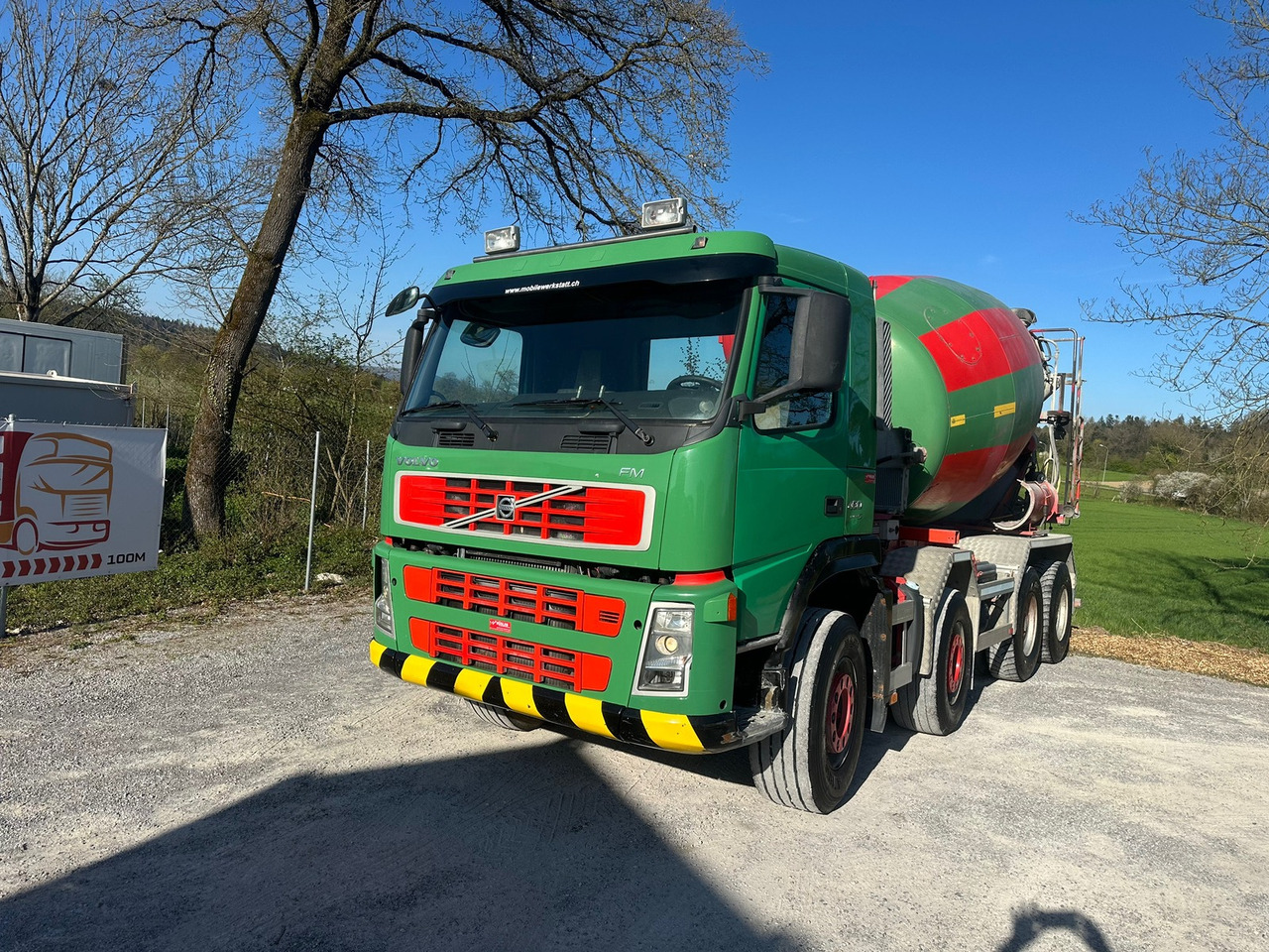 VOLVO FM 480 8x4 Belloli 9cbm - Camion malaxeur: photos 1 VOLVO FM 480 8x4 Belloli 9cbm - Camion malaxeur: photos 1