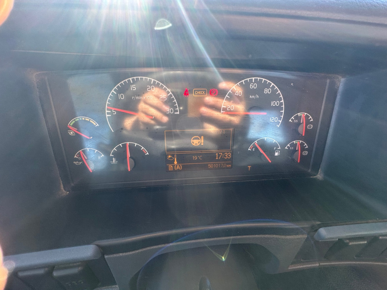 VOLVO FM 480 8x4 Belloli 9cbm - Camion malaxeur: photos 5 VOLVO FM 480 8x4 Belloli 9cbm - Camion malaxeur: photos 5