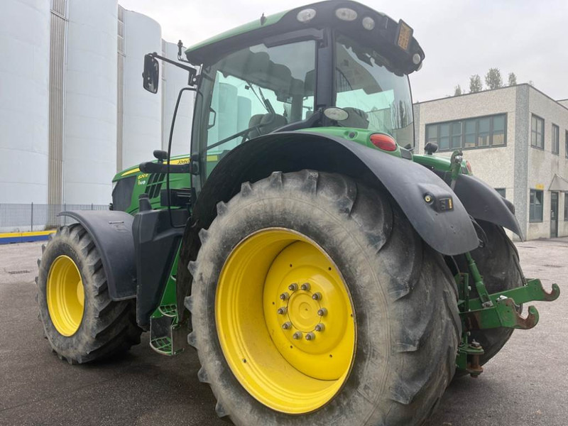John Deere 6210 R AutoPower - Tracteur agricole: photos 4 John Deere 6210 R AutoPower - Tracteur agricole: photos 4