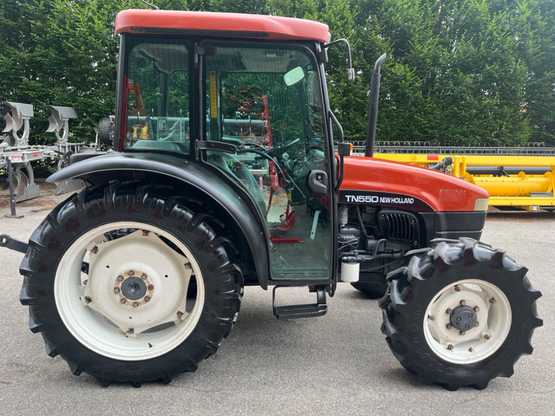 New Holland TN 55 D - Tracteur agricole: photos 4 New Holland TN 55 D - Tracteur agricole: photos 4