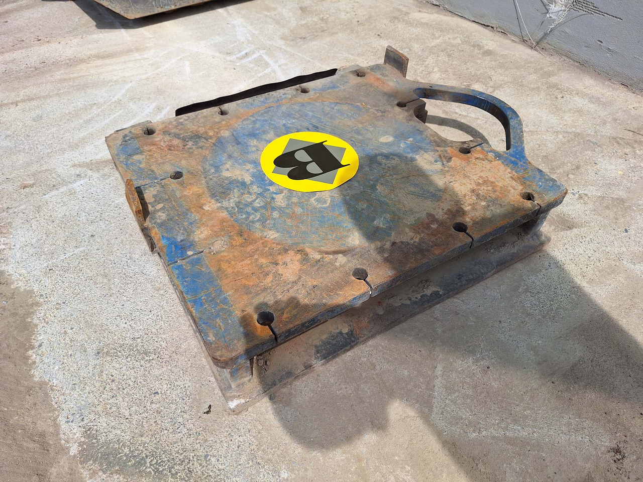 Attachment plate - Attache rapide: photos 5 Attachment plate - Attache rapide: photos 5