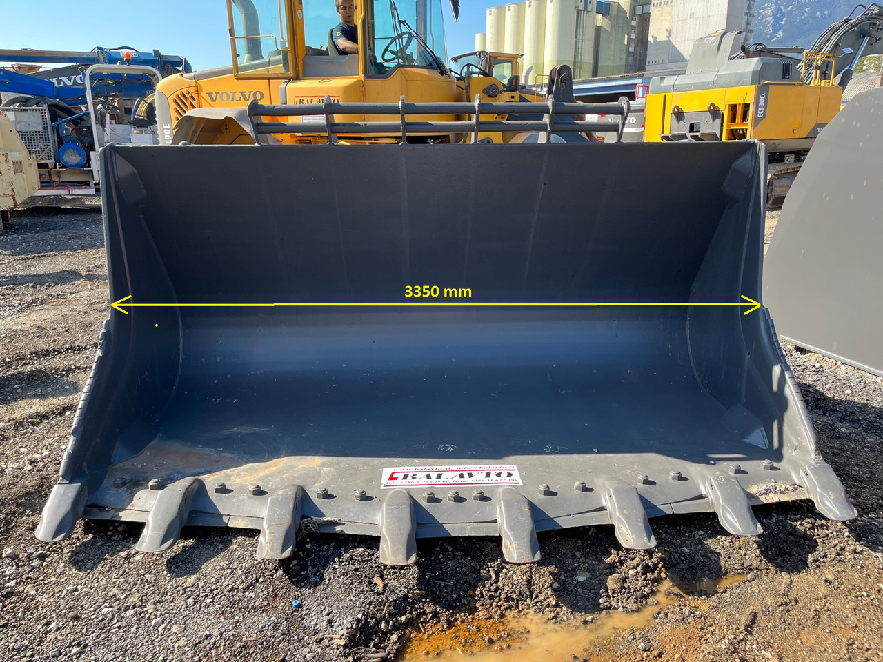 BALAVTO Loader bucket 3350 mm - Godet pour chargeur: photos 3 BALAVTO Loader bucket 3350 mm - Godet pour chargeur: photos 3