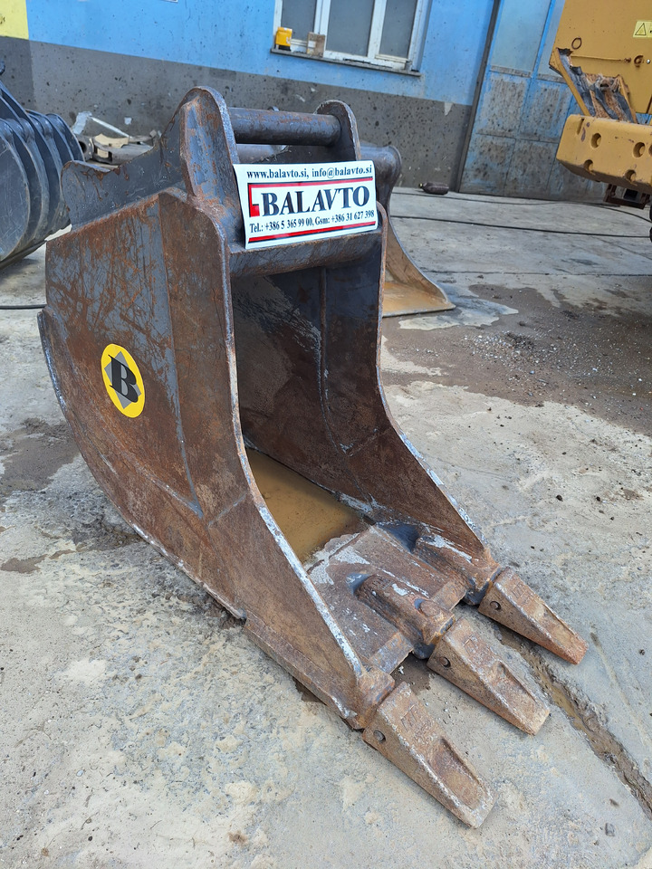 BALAVTO Trenching bucket 600 mm S60 - Godet pour pelle: photos 1 BALAVTO Trenching bucket 600 mm S60 - Godet pour pelle: photos 1