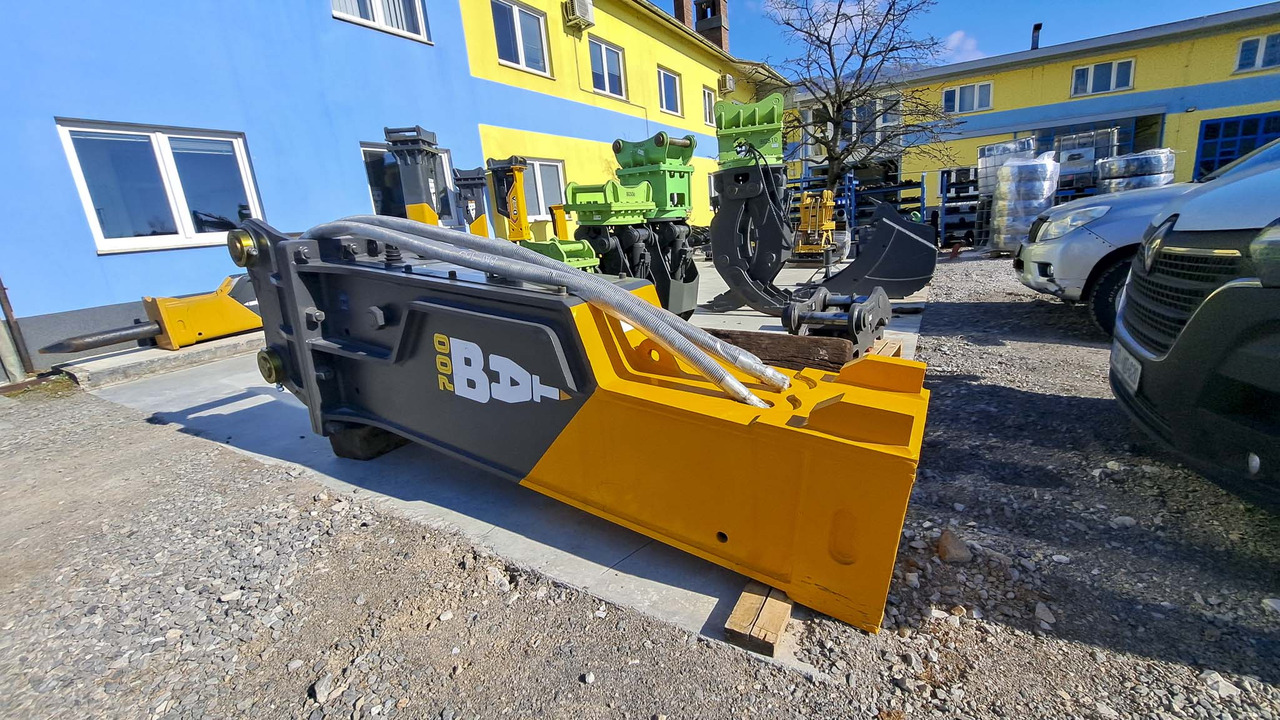 BAT 700 for 50-60 ton excavators - Marteau hydraulique pour Pelle: photos 2 BAT 700 for 50-60 ton excavators - Marteau hydraulique pour Pelle: photos 2