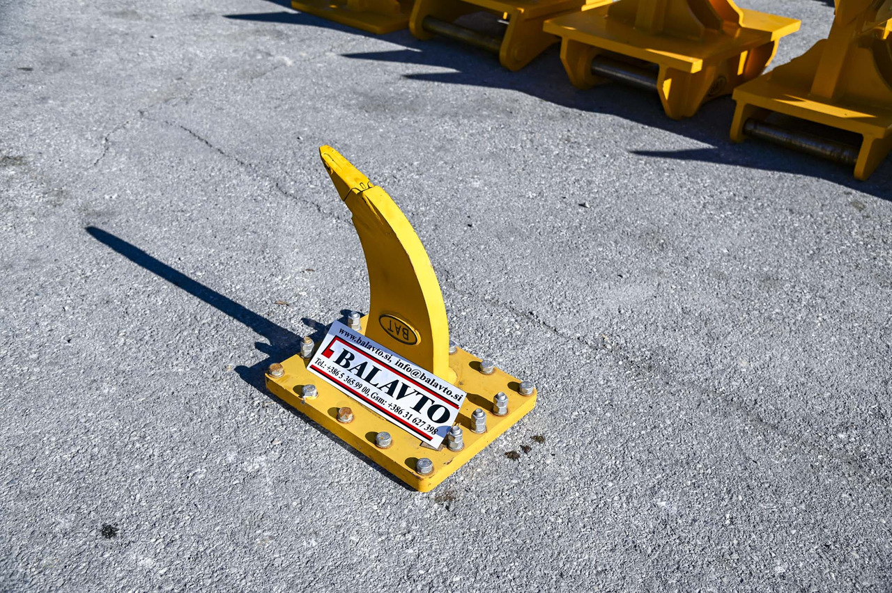 BAT BR02 - Ripper pour Pelle: photos 2 BAT BR02 - Ripper pour Pelle: photos 2