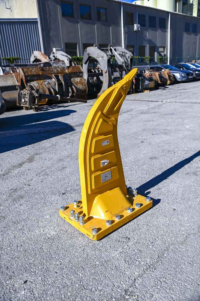 BAT BR06 - Ripper pour Pelle: photos 5 BAT BR06 - Ripper pour Pelle: photos 5