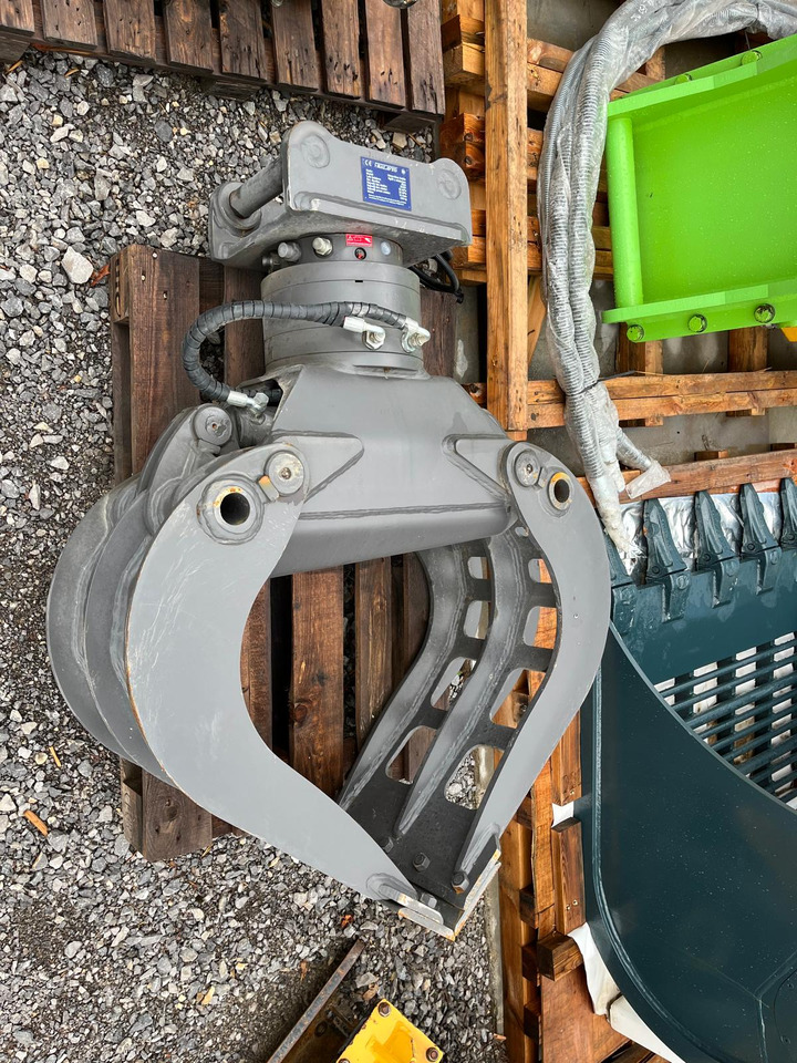 Balavto stone grapple BG08 with rotator - Grappin pour Pelle: photos 2 Balavto stone grapple BG08 with rotator - Grappin pour Pelle: photos 2