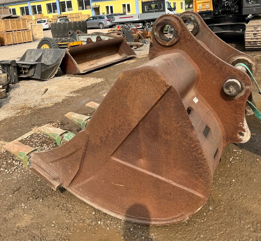 Digging bucket 1600 mm - Godet pour pelle: photos 4 Digging bucket 1600 mm - Godet pour pelle: photos 4