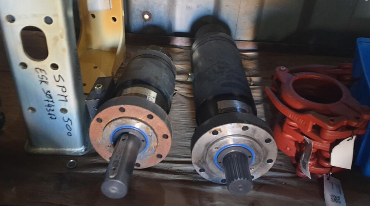 HKS DA--H 80 240º ESK1602481 for Putzmeister SPM 500 roadheader - Moteur hydraulique: photos 2 HKS DA--H 80 240º ESK1602481 for Putzmeister SPM 500 roadheader - Moteur hydraulique: photos 2