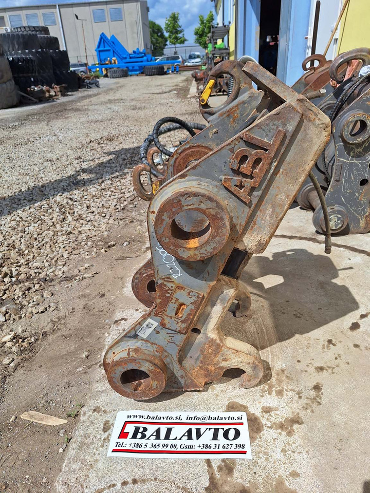 Hydraulic S1 - Attache rapide pour Engins de chantier: photos 2 Hydraulic S1 - Attache rapide pour Engins de chantier: photos 2