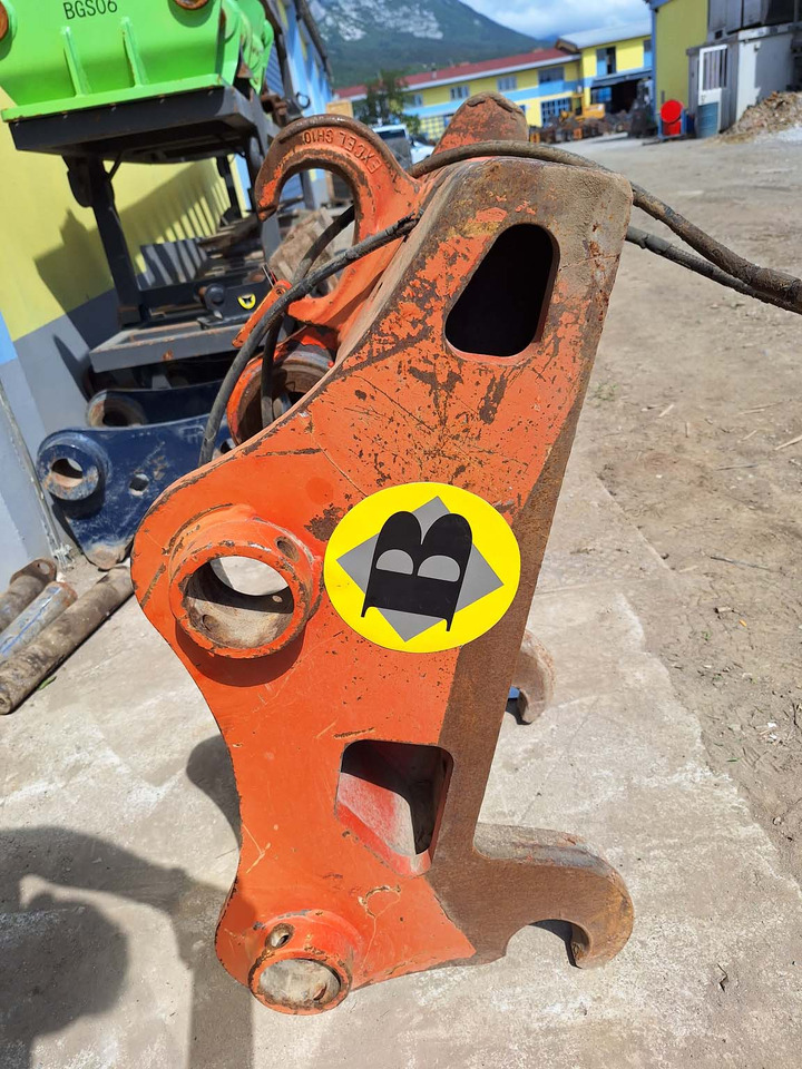 Hydraulic Volvo S2 - Attache rapide pour Engins de chantier: photos 5 Hydraulic Volvo S2 - Attache rapide pour Engins de chantier: photos 5