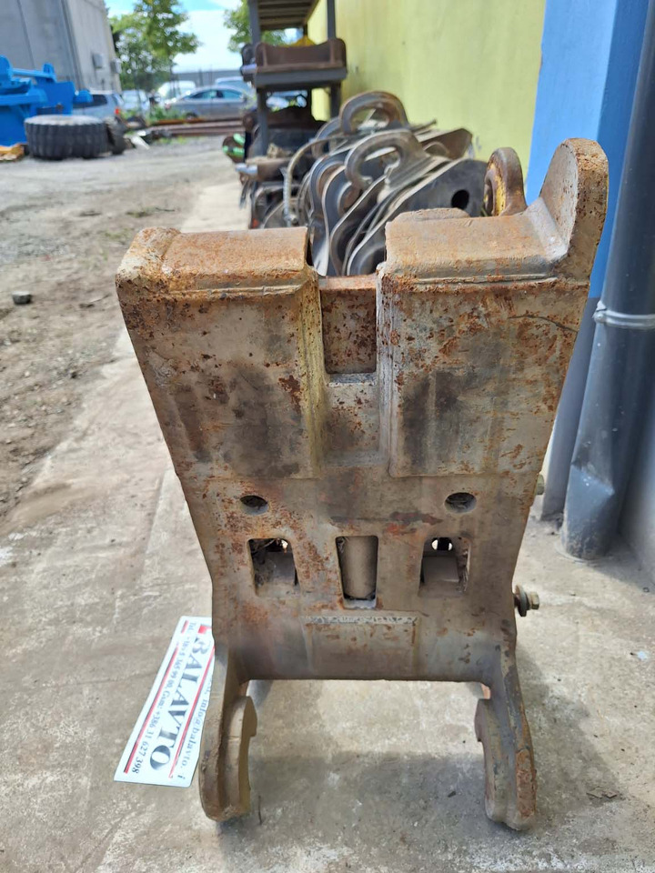 Hydraulic Volvo S2 - Attache rapide pour Engins de chantier: photos 2 Hydraulic Volvo S2 - Attache rapide pour Engins de chantier: photos 2