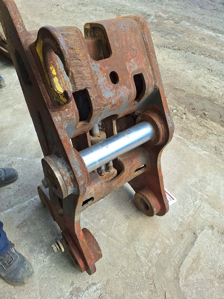 Hydraulic Volvo S2 - Attache rapide pour Engins de chantier: photos 5 Hydraulic Volvo S2 - Attache rapide pour Engins de chantier: photos 5